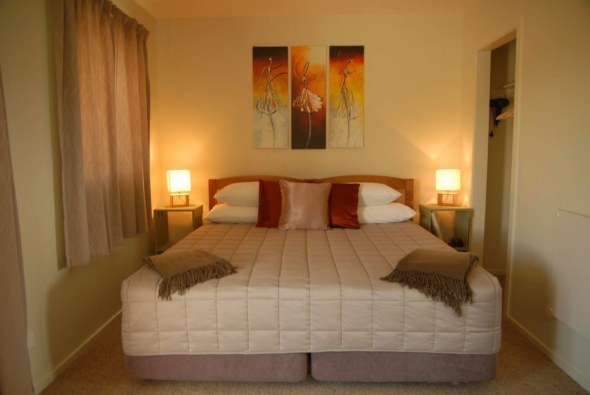 Longbourne Lodge Motel Мозгіл Екстер'єр фото